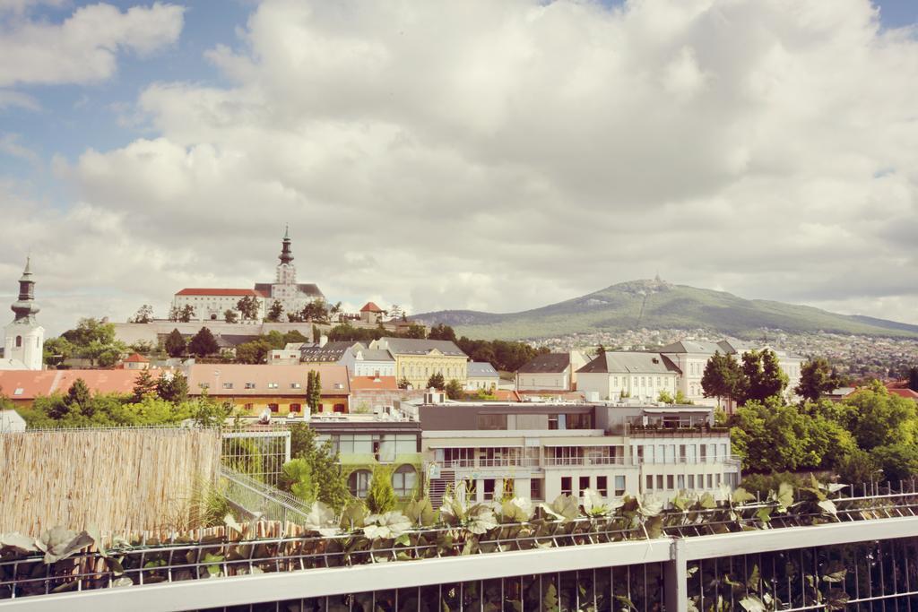 City Hotel Nitra With Free Parking المظهر الخارجي الصورة
