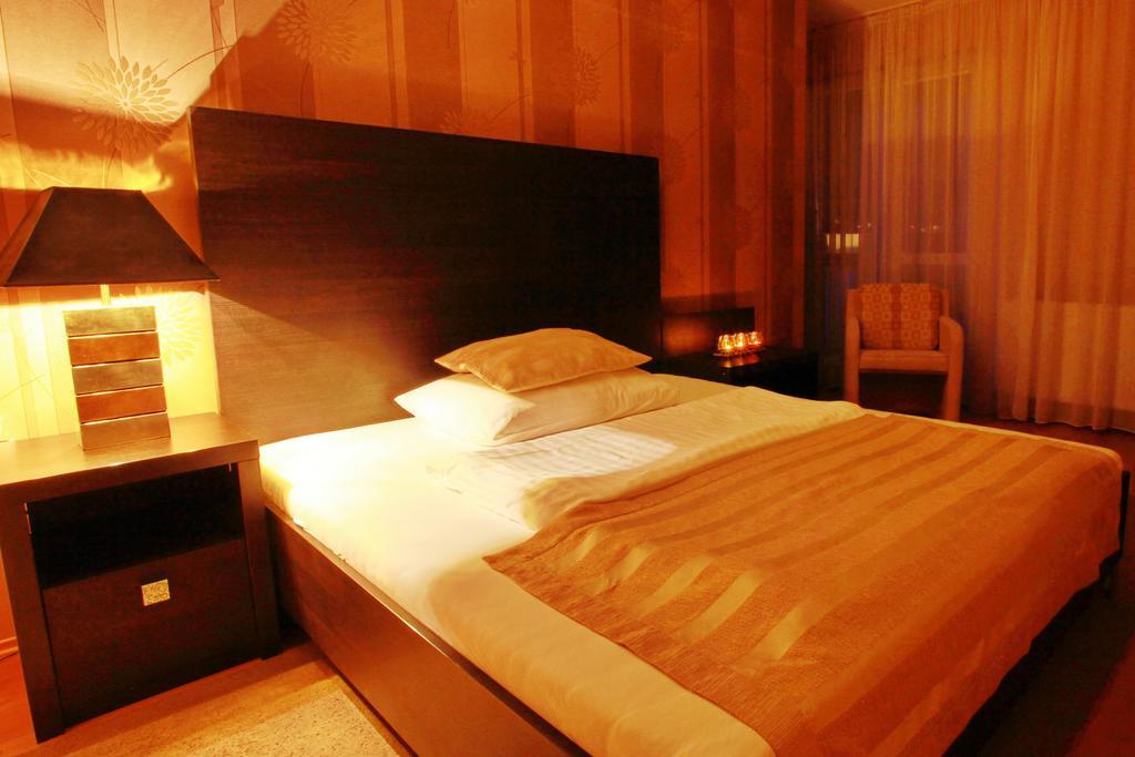 City Hotel Nitra With Free Parking الغرفة الصورة